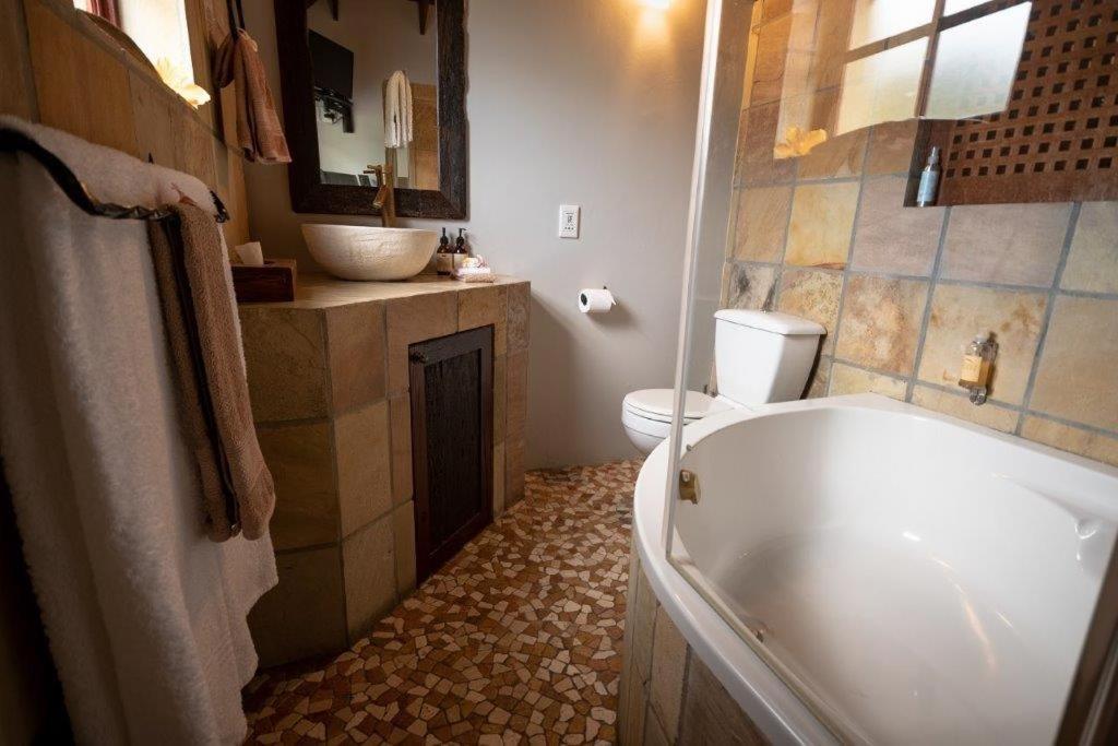Villachad Guesthouse Kleinmond Exteriör bild