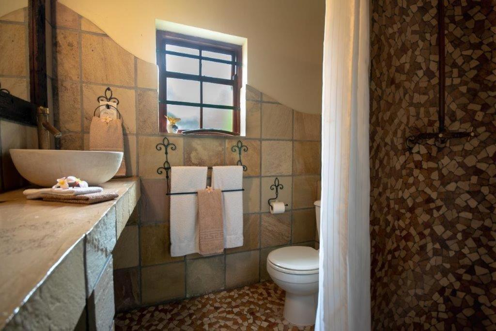 Villachad Guesthouse Kleinmond Exteriör bild