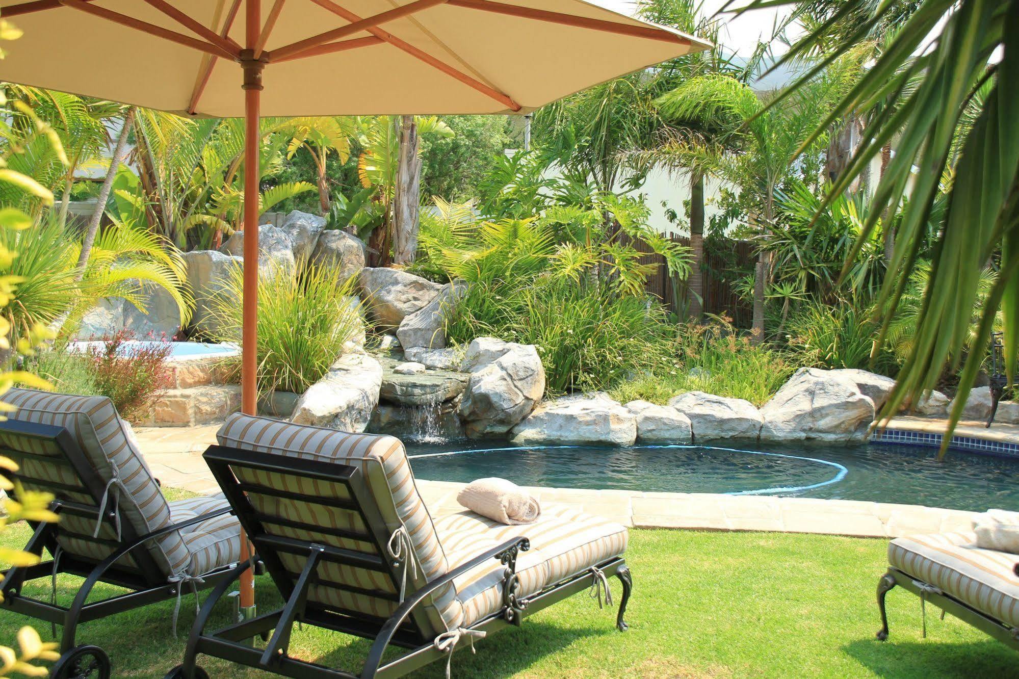 Villachad Guesthouse Kleinmond Exteriör bild
